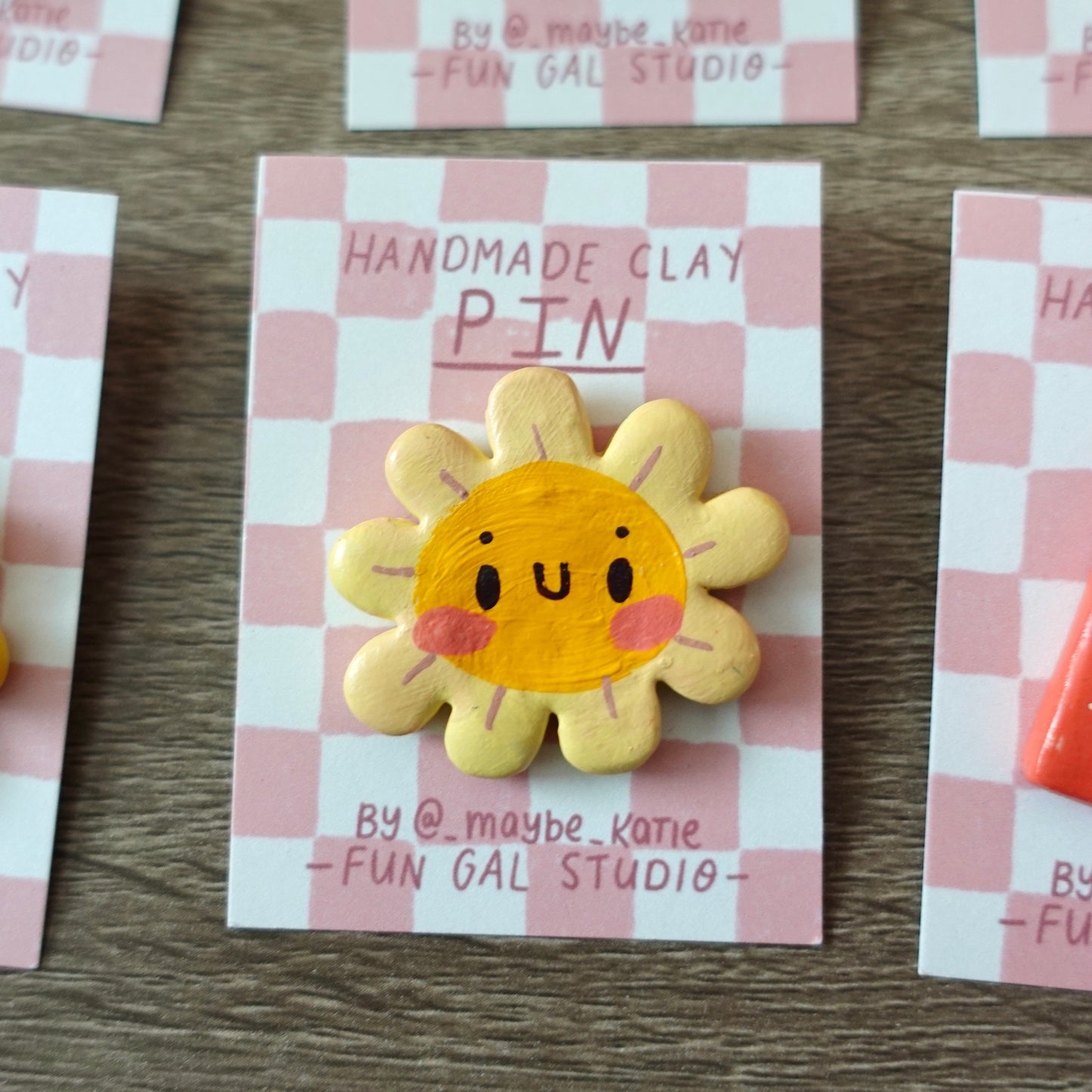 Happy Flower Pin