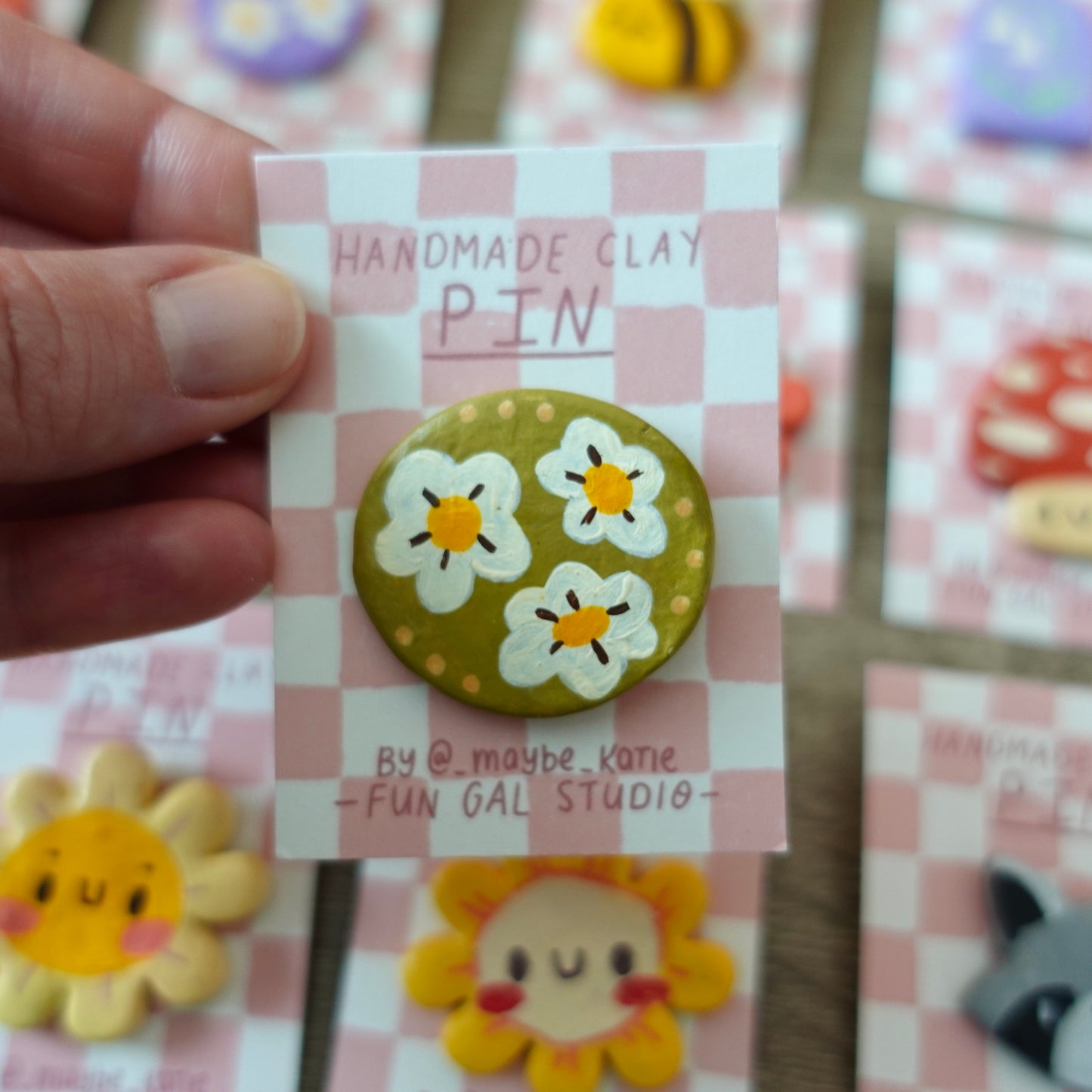 Floral Circle Pin